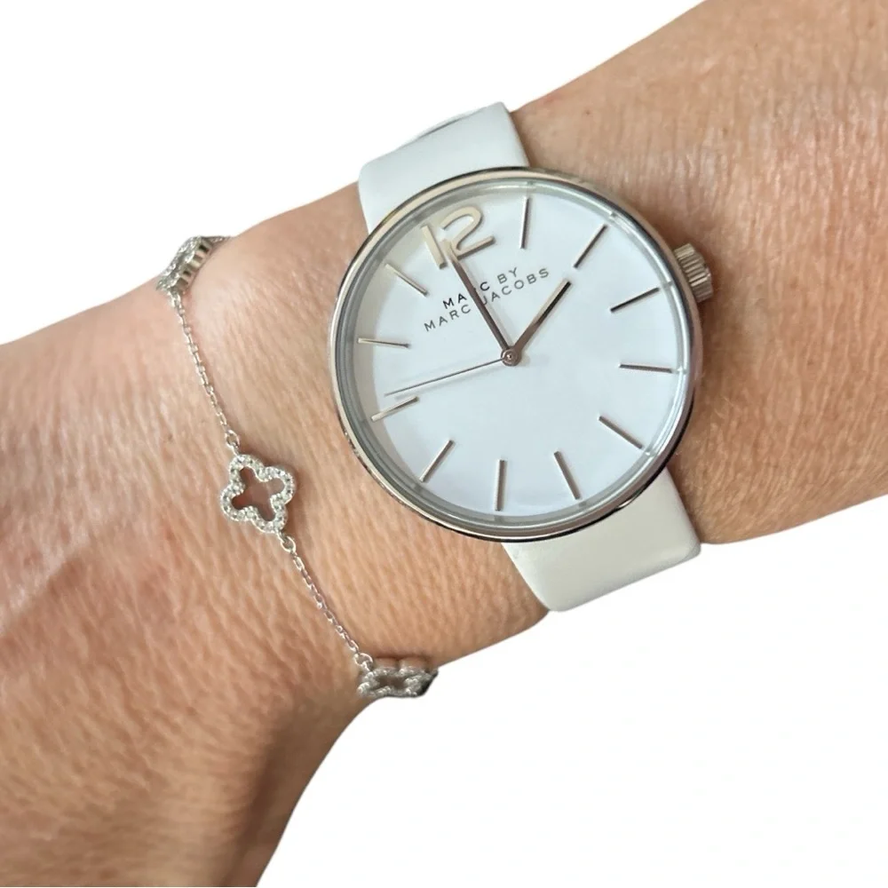 Marc Jacobs Authentic MBM1361 Peggy White Leather‎ Women's Quartz Strap Watch